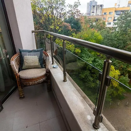 Nas' 1 Bedroom In Prestigious Area